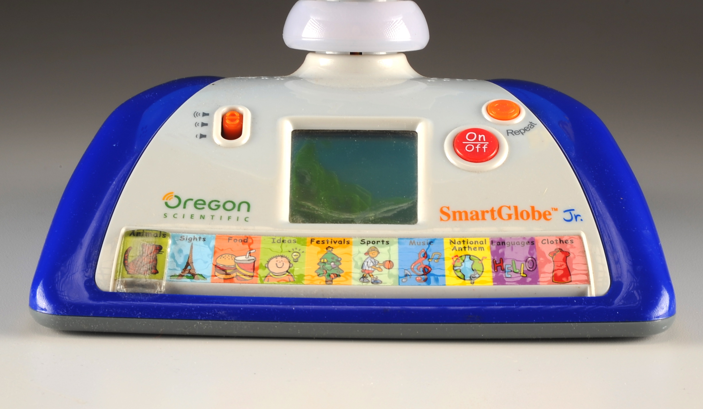 Children's Oregon Scientific SmartGlobe, Jr. 