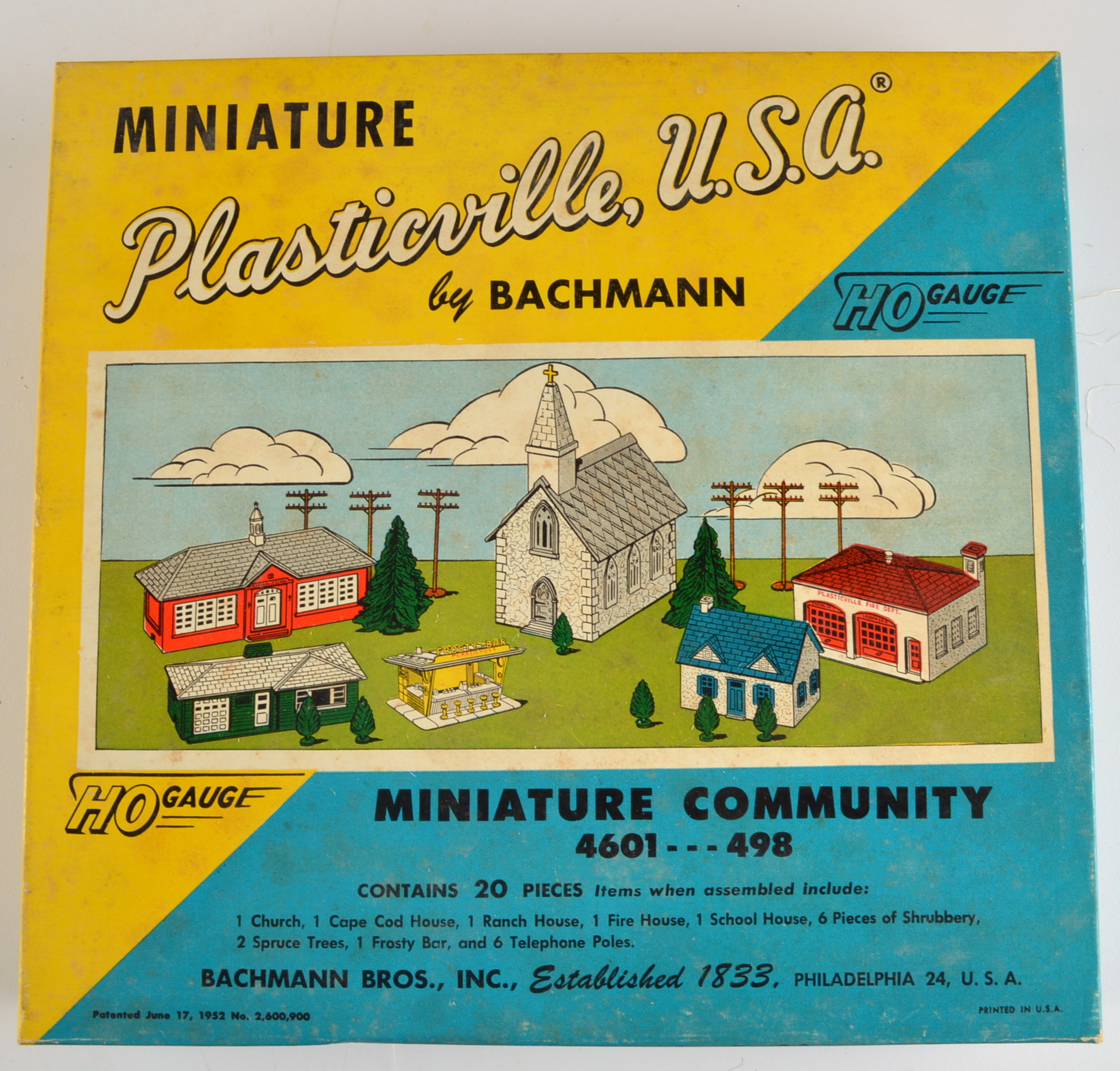Vintage Bachmann Plasticville HO Gauge Building Kits