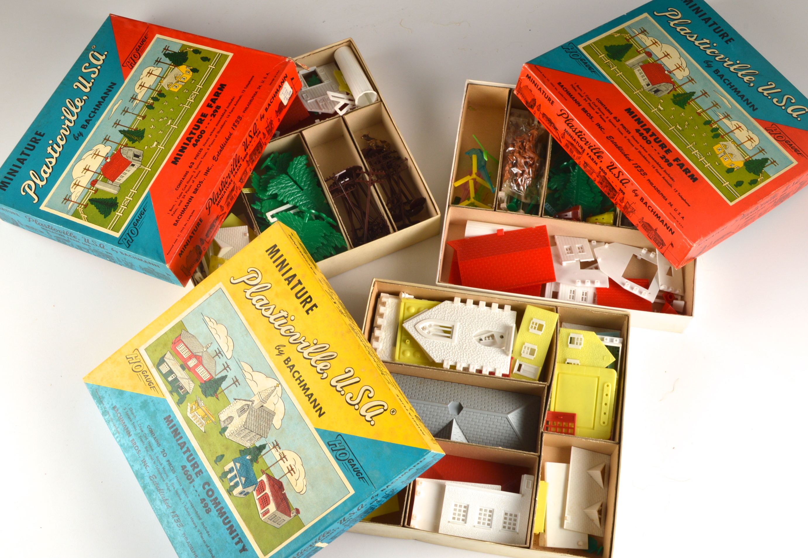 Vintage Bachmann Plasticville HO Gauge Building Kits