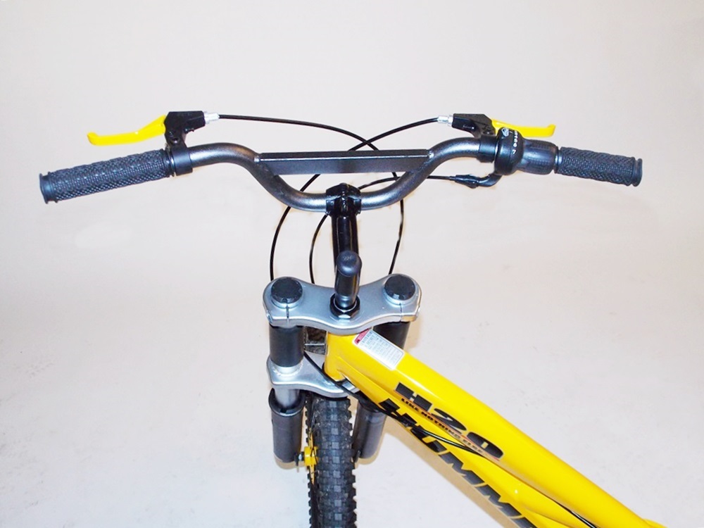 Yellow Hummer 7 speed Mountain Bike