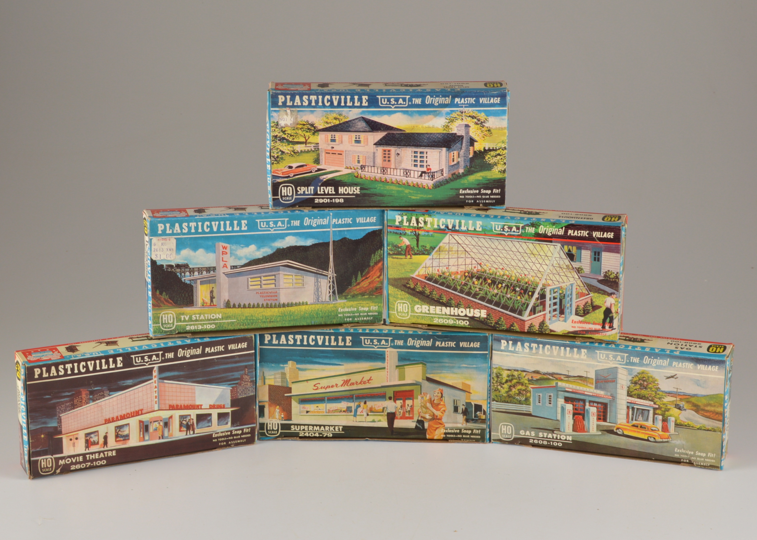 Vintage Bachmann Plasticville HO Gauge Building Kits