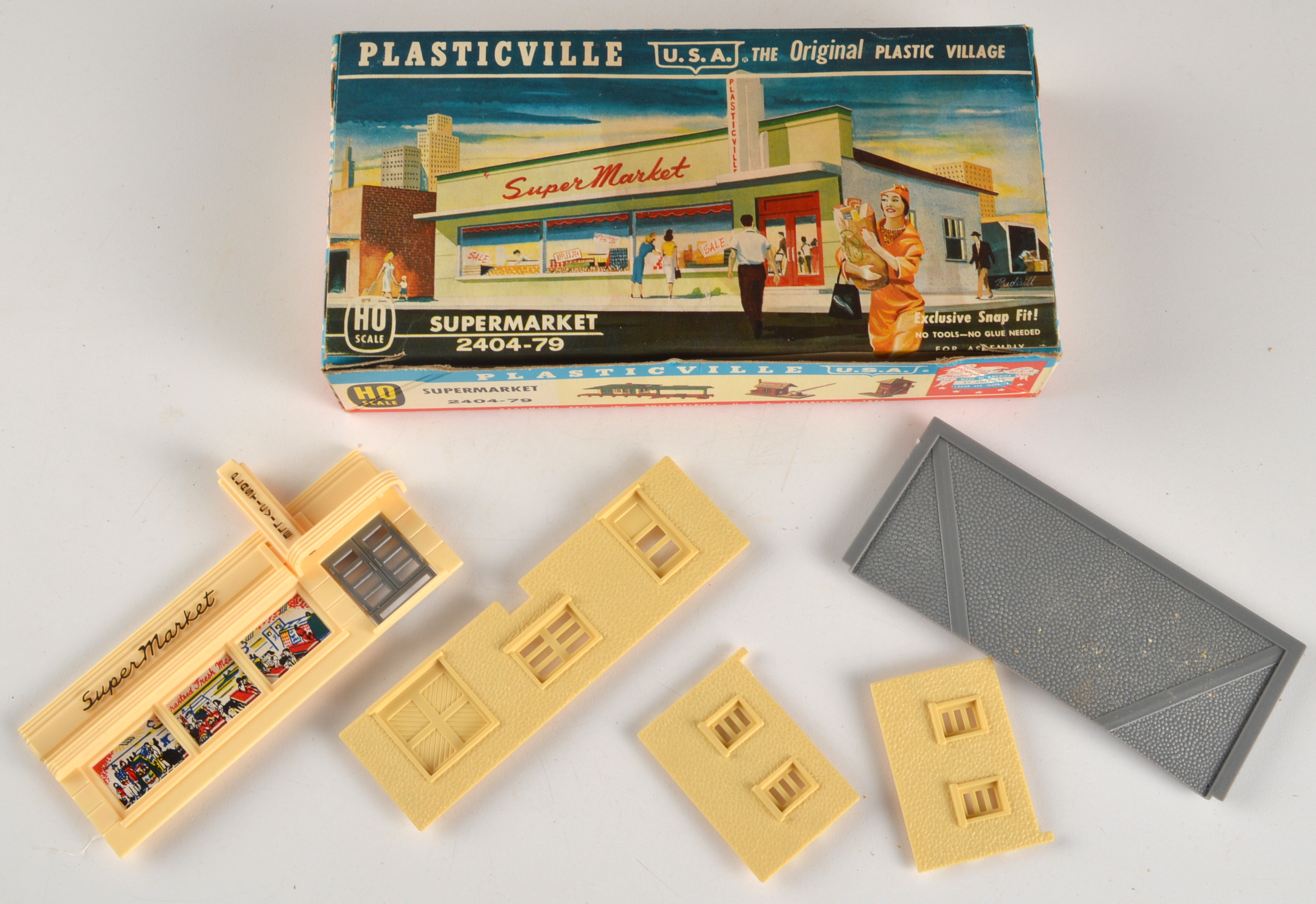 Vintage Bachmann Plasticville HO Gauge Building Kits