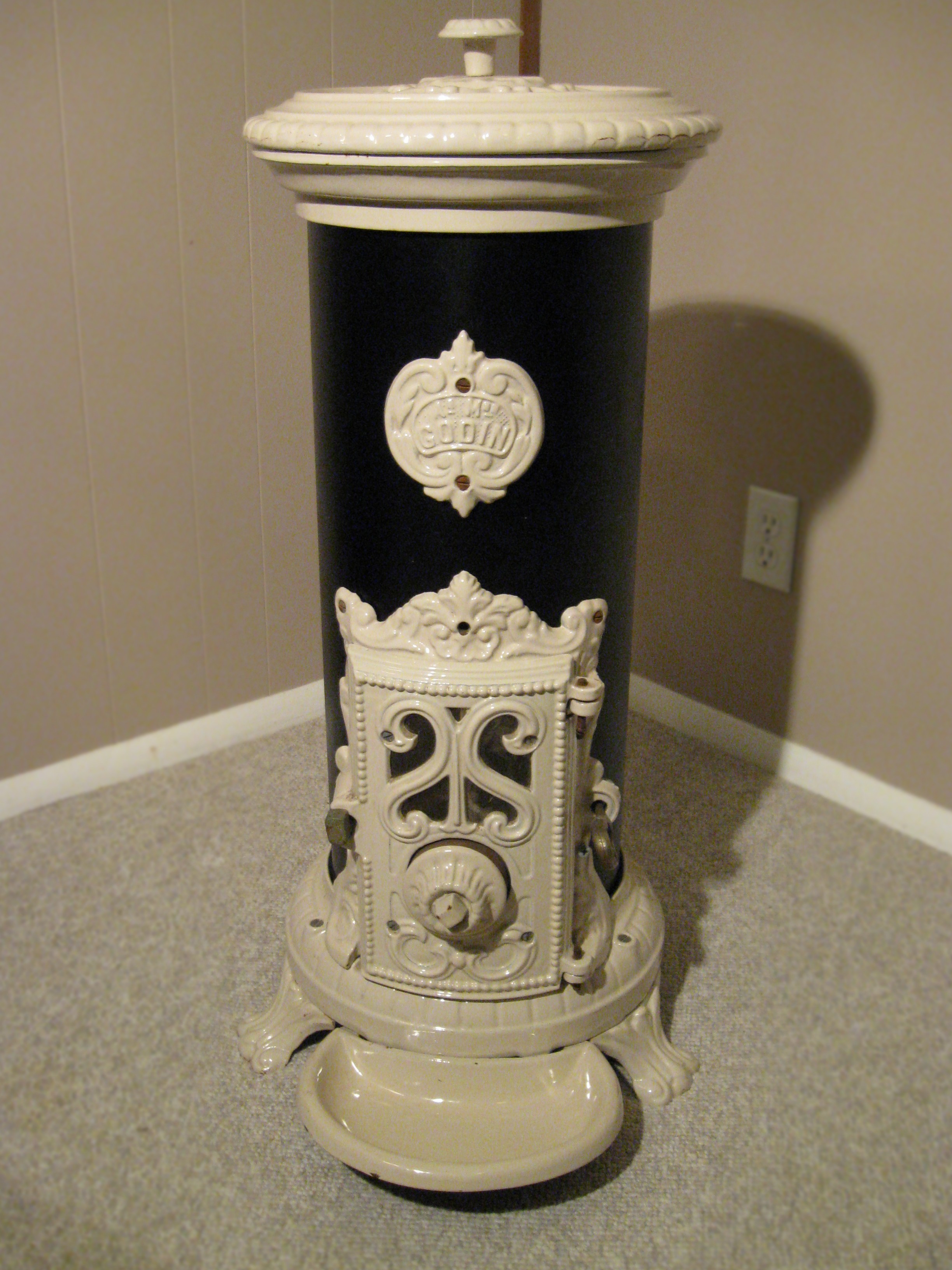 Petit Godin Wood and Coal Burning Stove