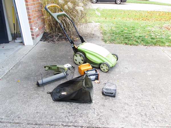 Neuton CE6 Battery Powered Mower And Attachments