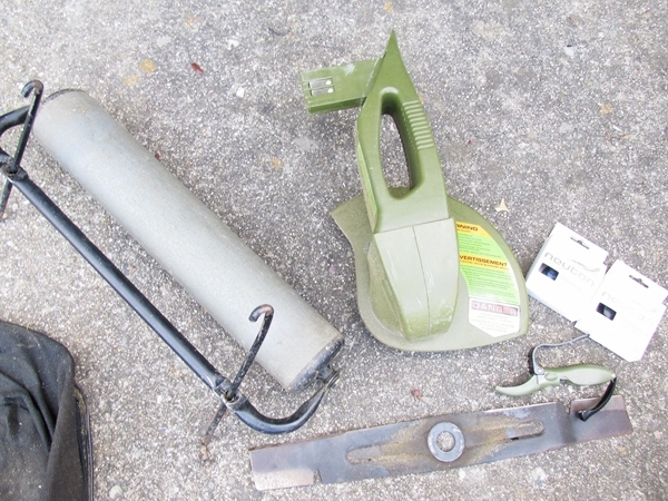 Neuton CE6 Battery Powered Mower And Attachments