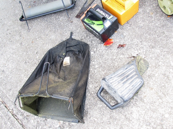 Neuton CE6 Battery Powered Mower And Attachments