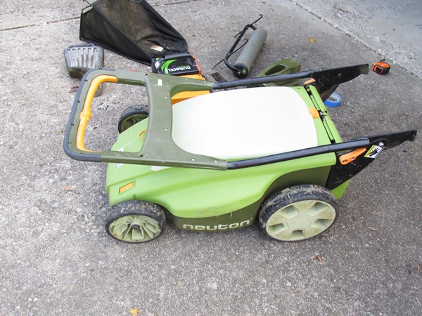 Neuton CE6 Battery Powered Mower And Attachments