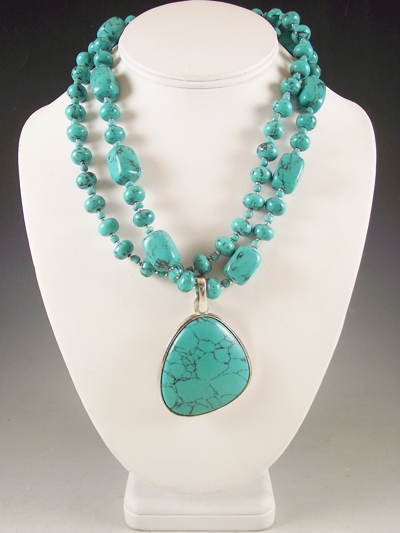 Premier Designs Faux Turquoise 4-Piece Jewelry Set