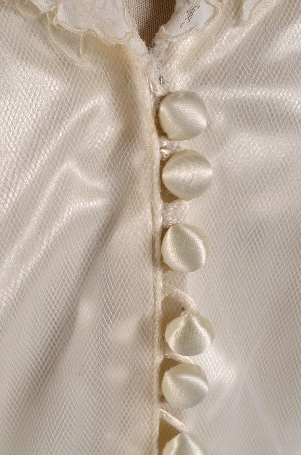 Lovely Vintage Custom-Made Wedding Gown