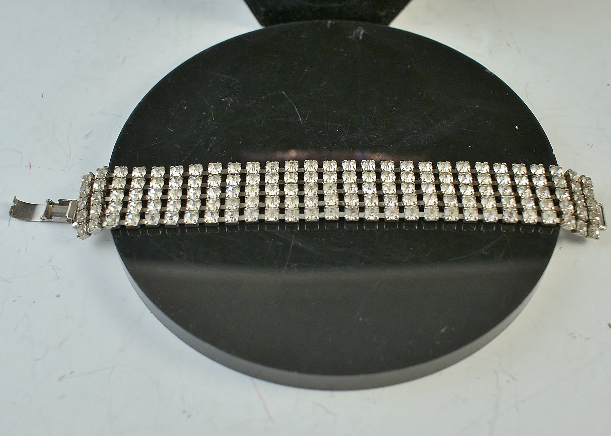 Vintage Rhinestone Jewelry Lot Weiss