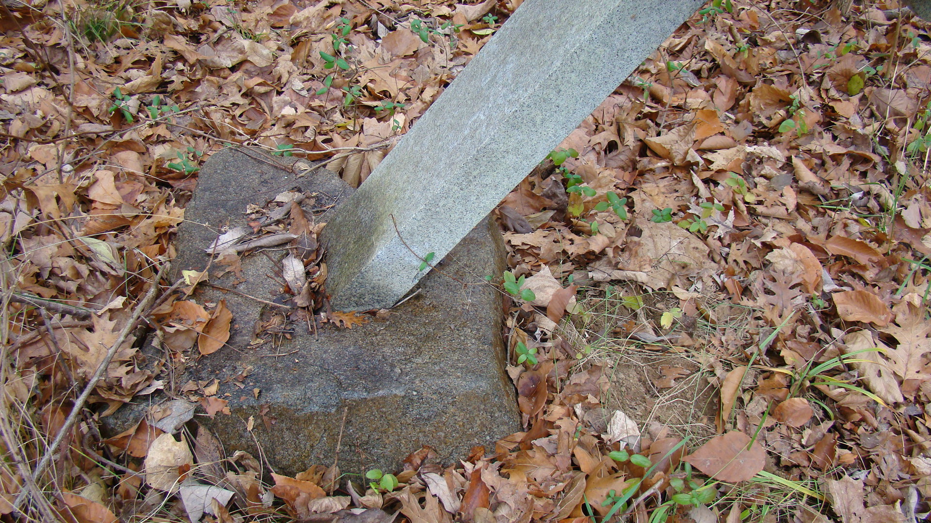 Granite Japanese Outdoor Cantilevered Pagoda Lantern Sculpture