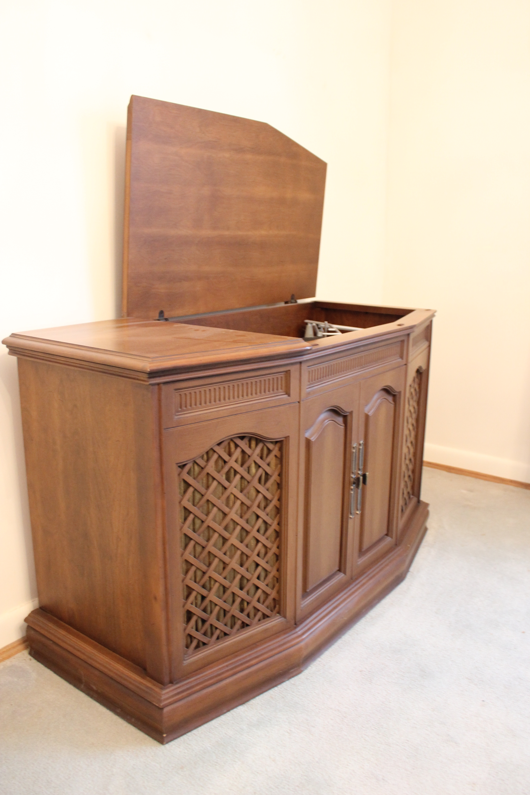 RCA Stereo Console with Record Player and Radio
