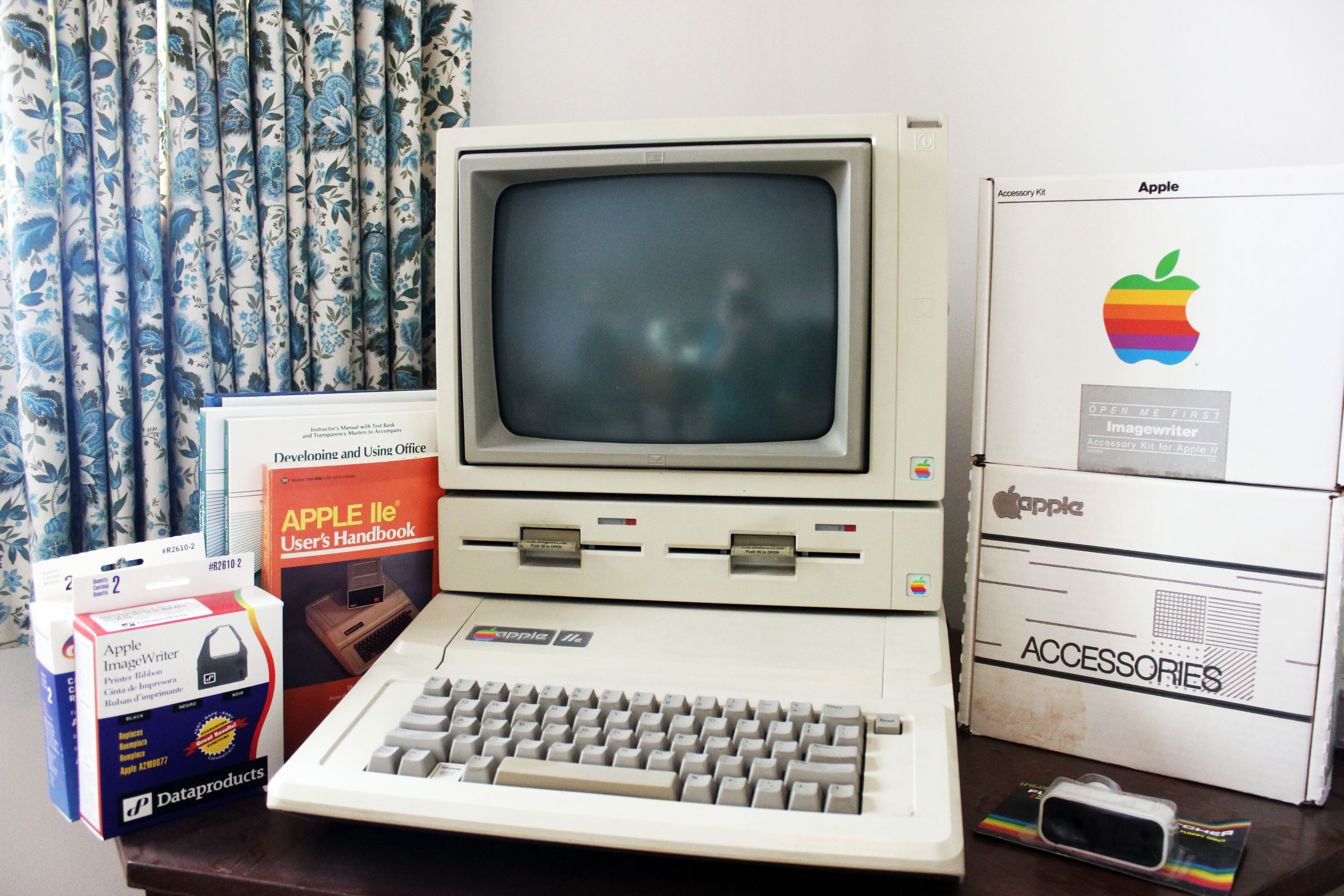 Vintage Apple IIe Computer, Printer and Accessories 