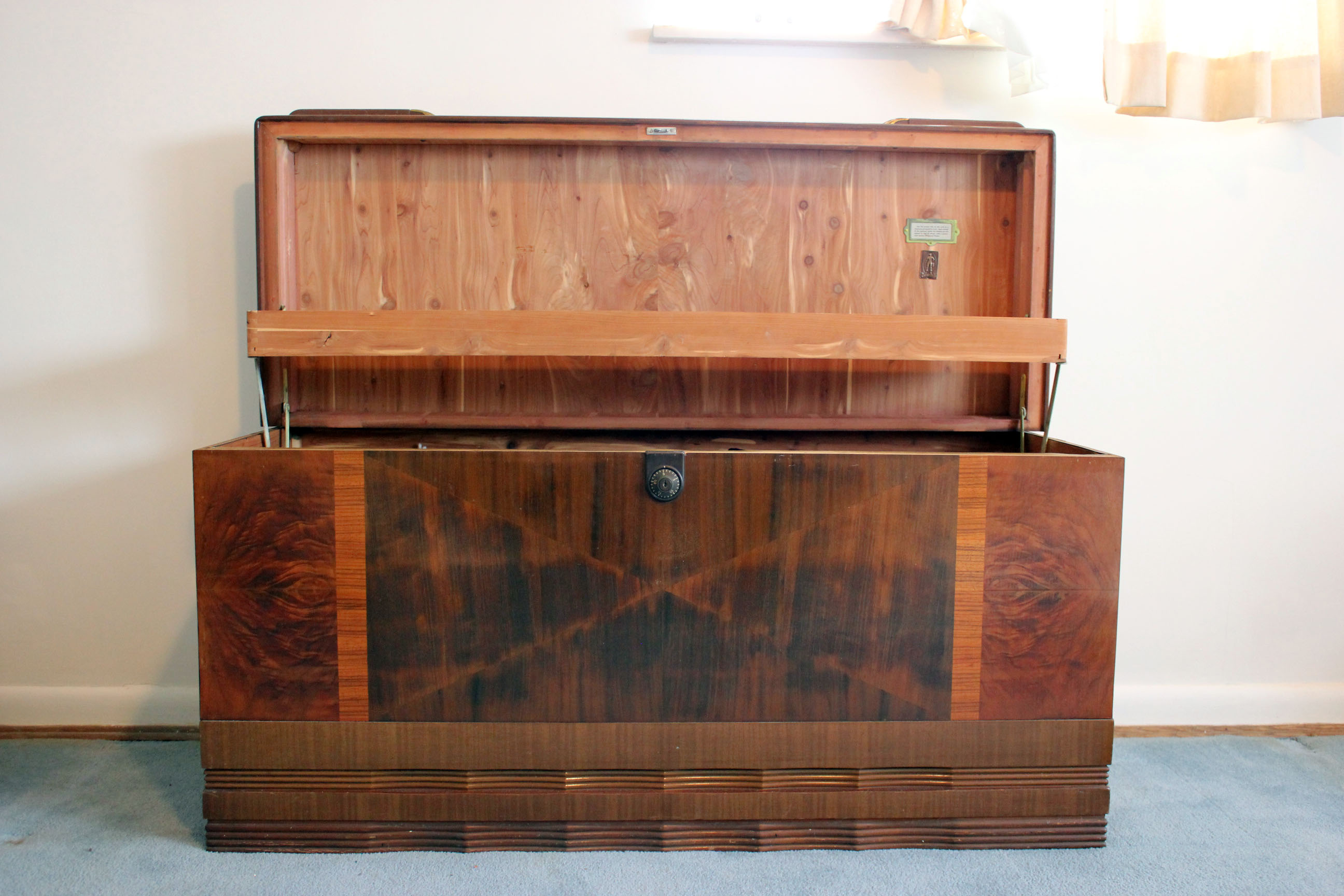 Cavalier Cedar Hope Chest 