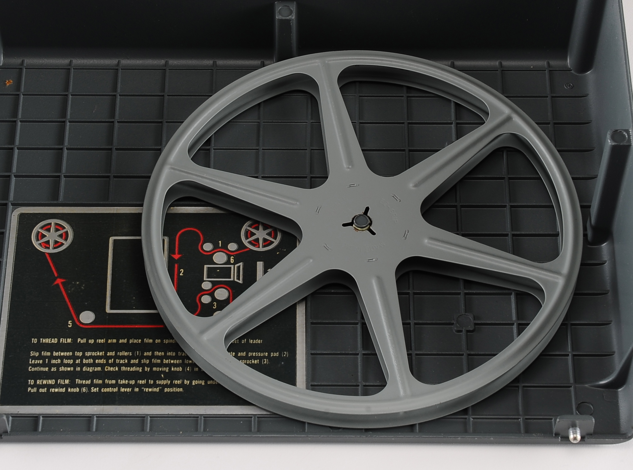 Argus M-500 8mm Home Movie Projector