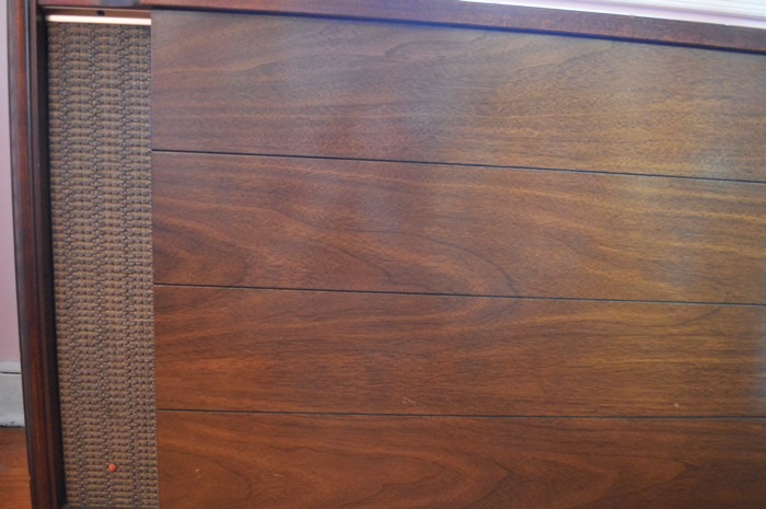 Vintage Magnavox Console Stereo Turntable