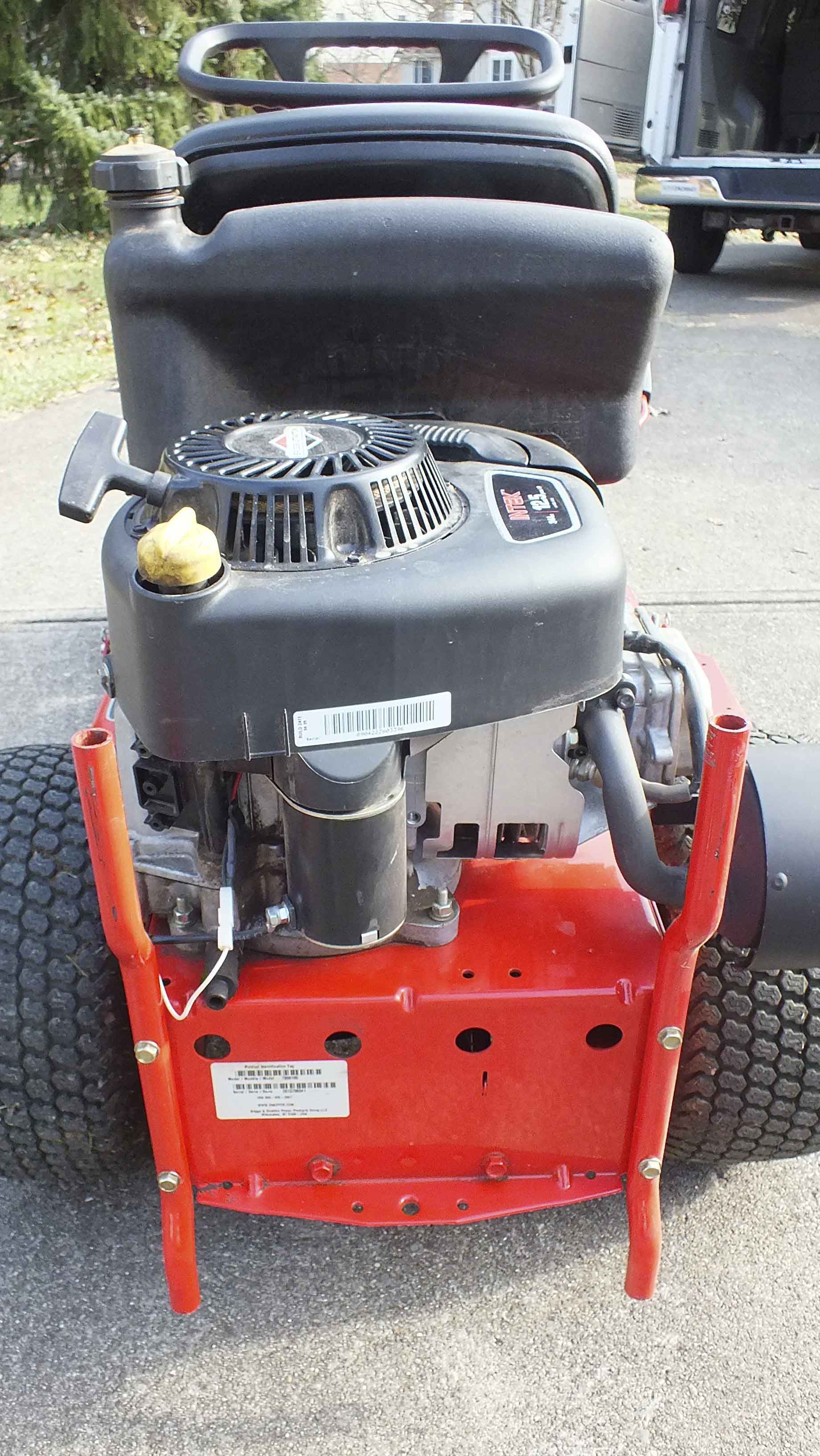 2009 Snapper Riding Mower with Leaf Catcher