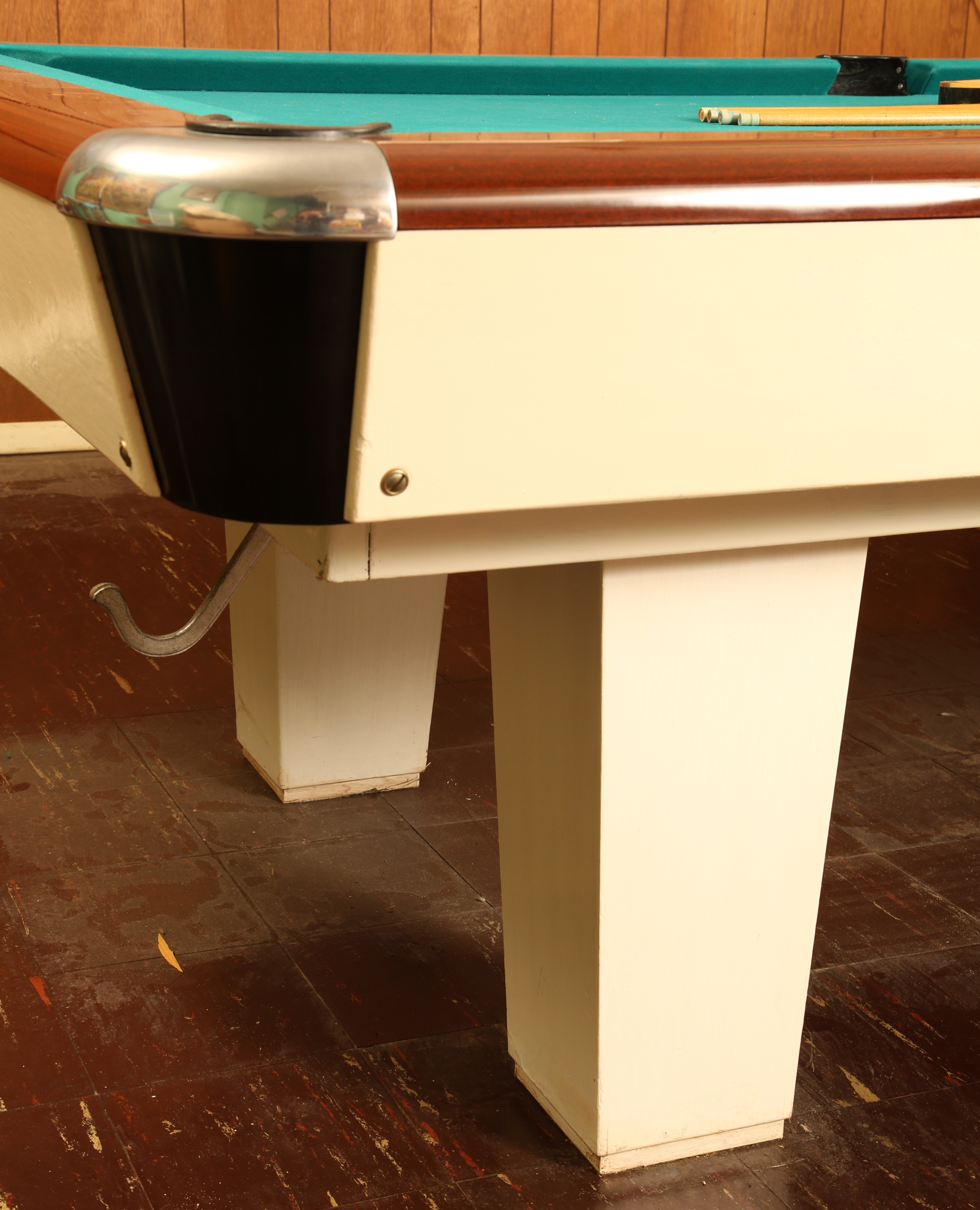 National Billiard Mfg. Co. Billiard Table