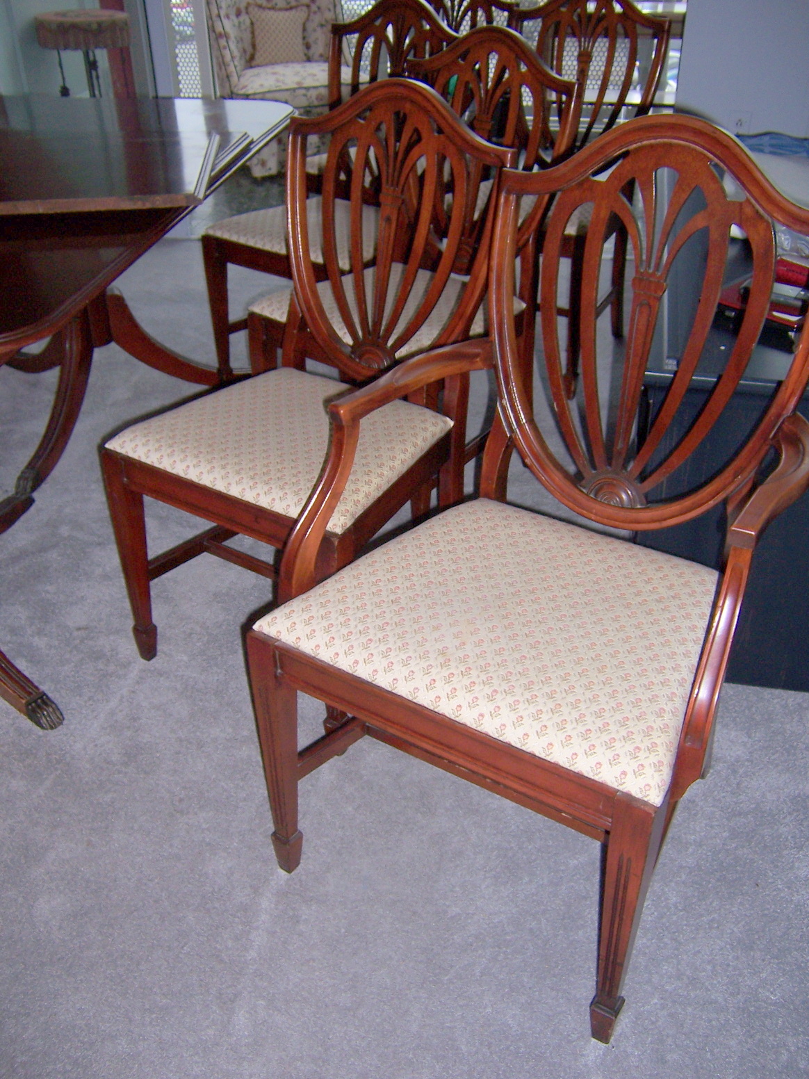 Vintage Duncan Phyfe Style Dining Table and Chairs