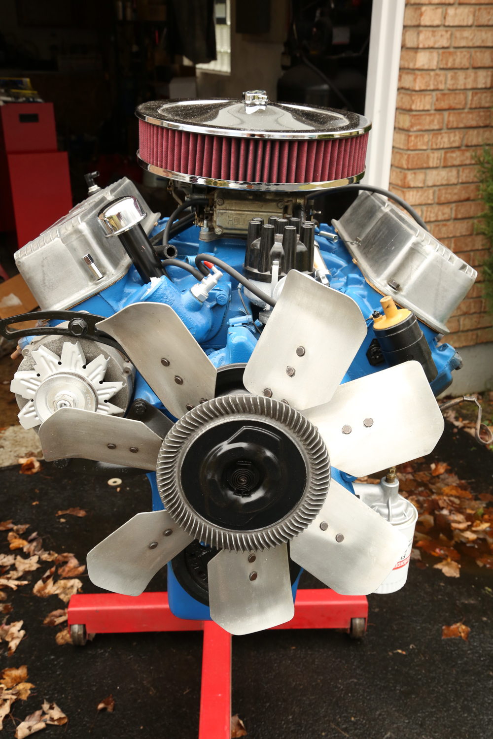 Rebuilt Ford Mustang Engine