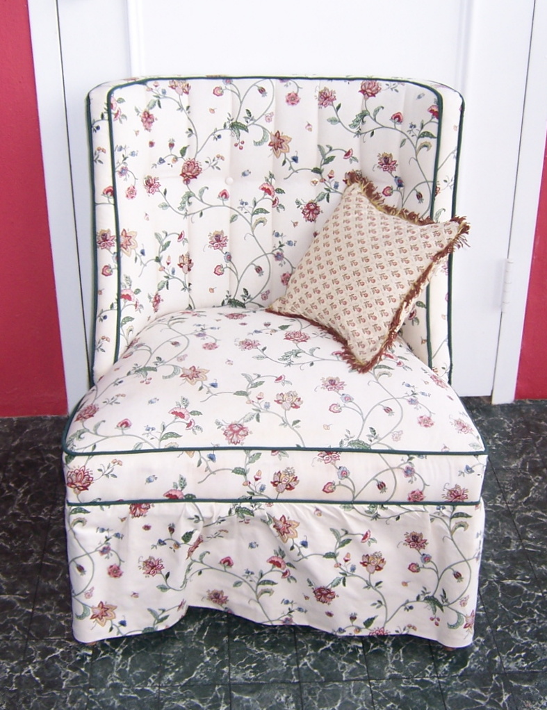 Upholstered Casual Floral Print Bedroom Chair