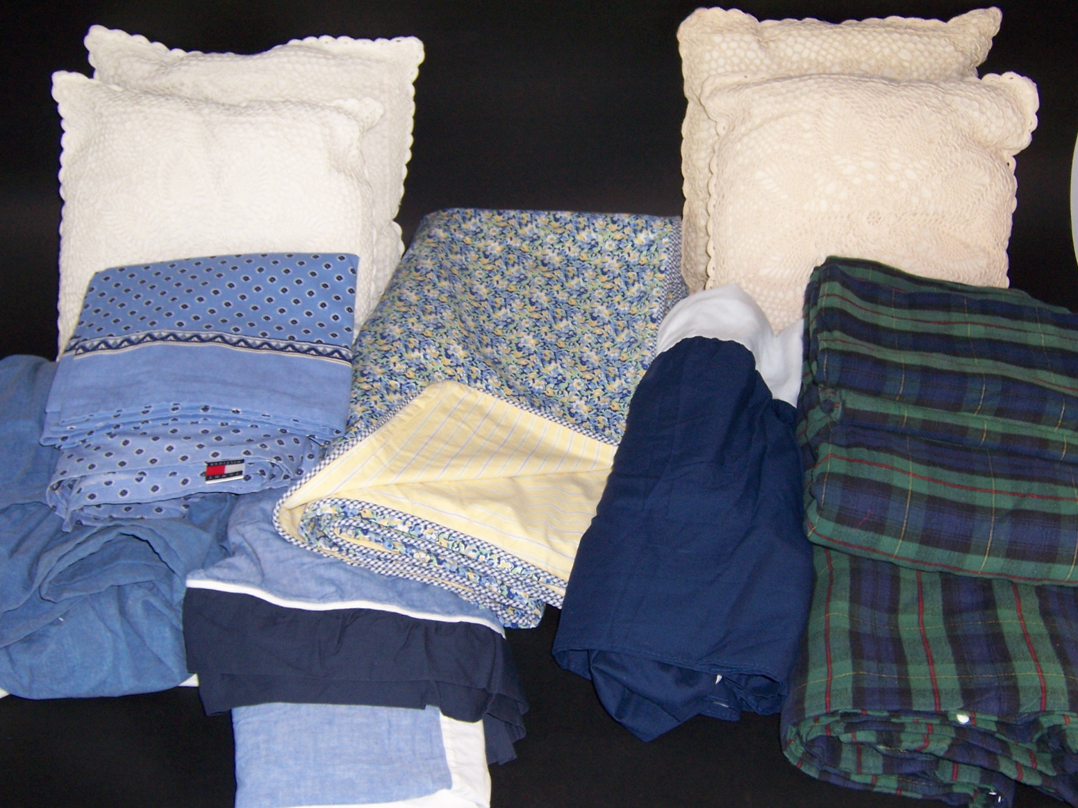 Tommy Hilfiger Blue Duvet with Matching Bedding Set