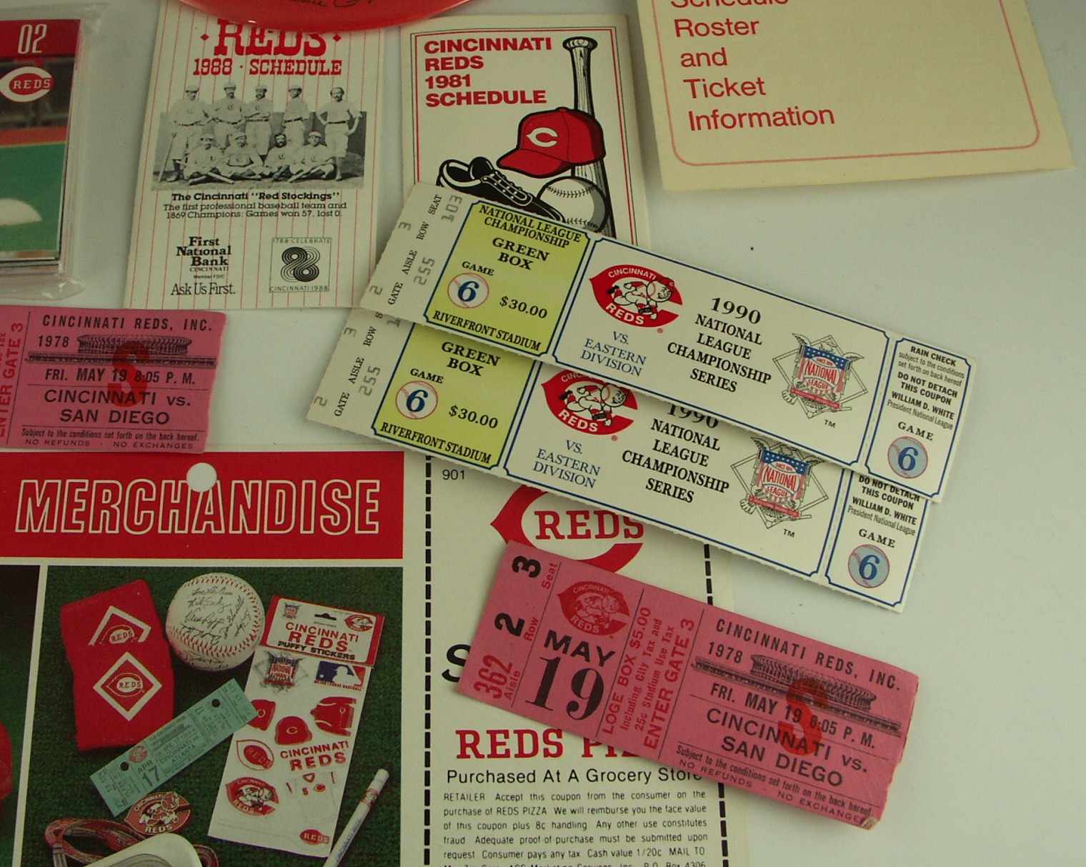Cincinnati Reds Memorabilia Includes 1975 World Series Tickets and Signed Photo