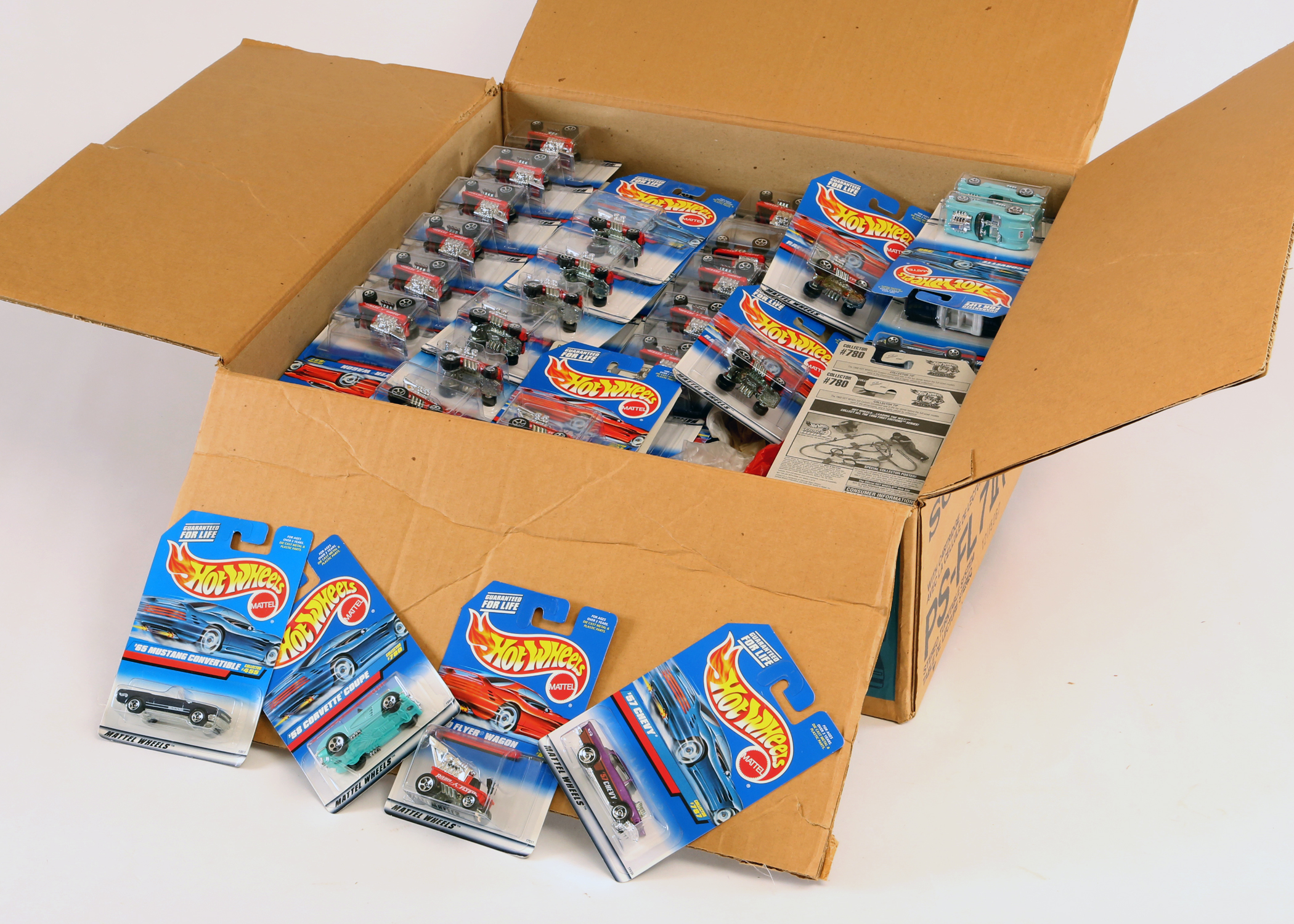 Assoorted Hot Wheels Box Lot