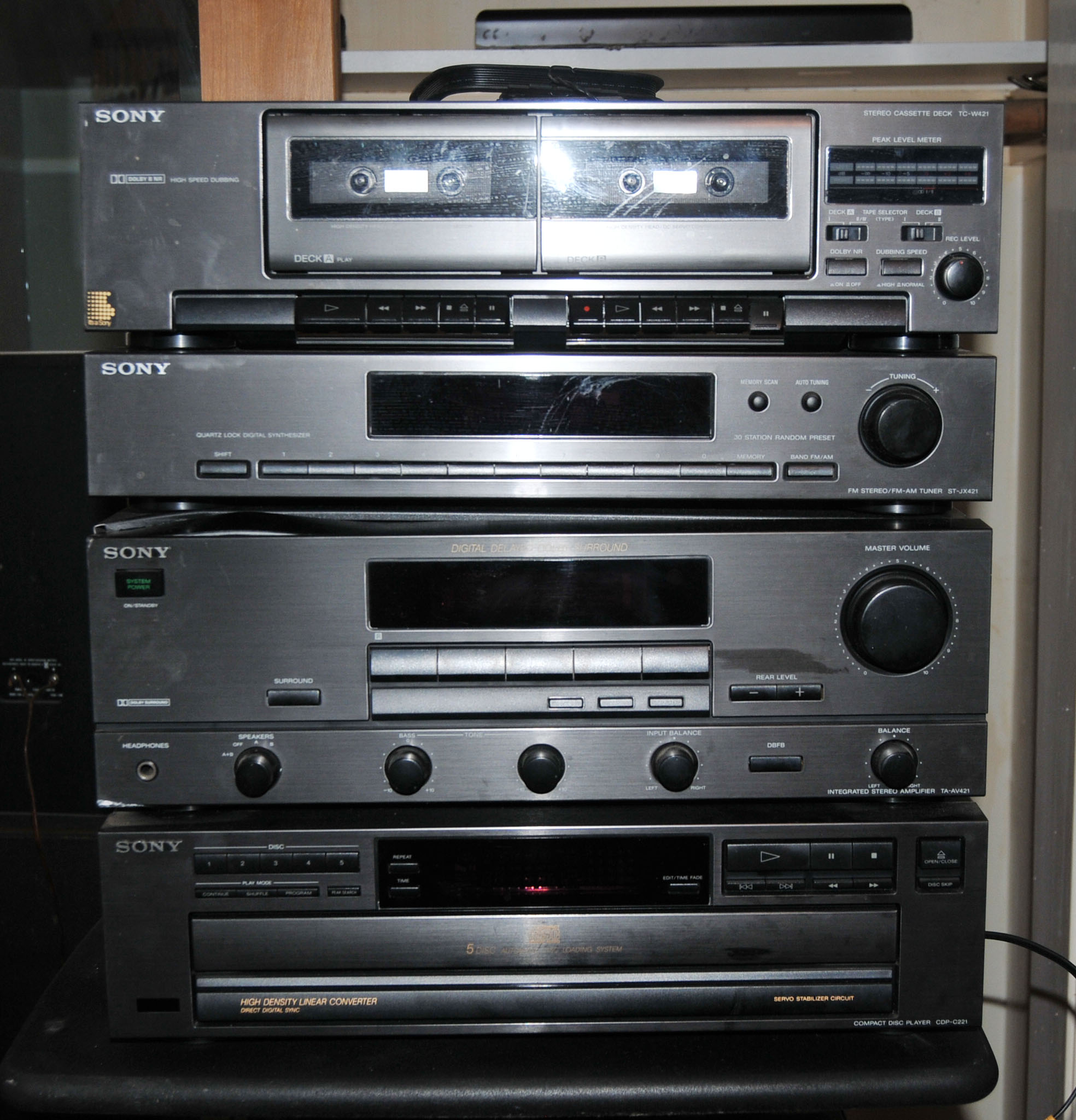 Sony Component Stereo System Includes CD Player, Turntable,  Speakers, More