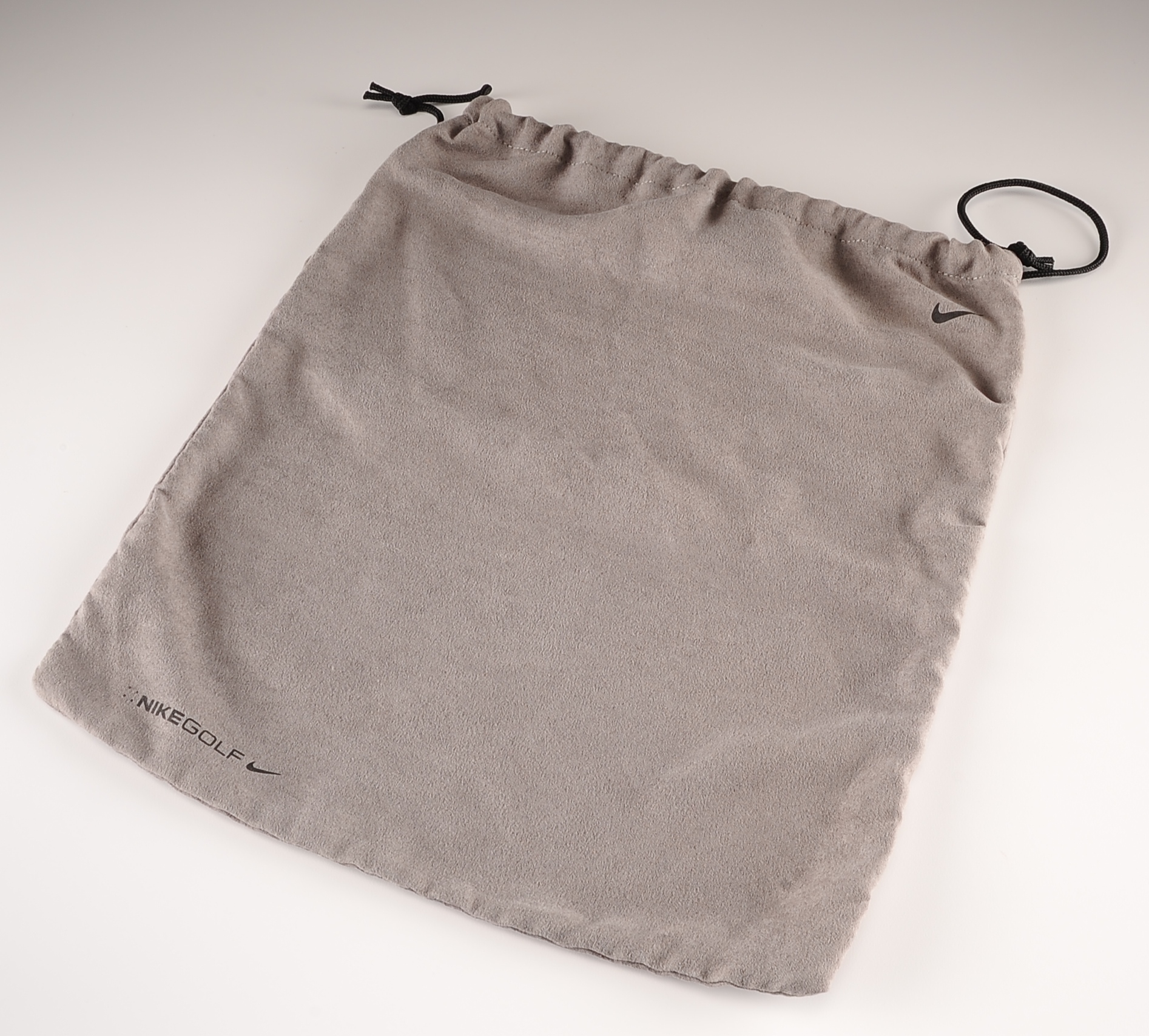 Assortment of Cloth Shoe/Garment Bags