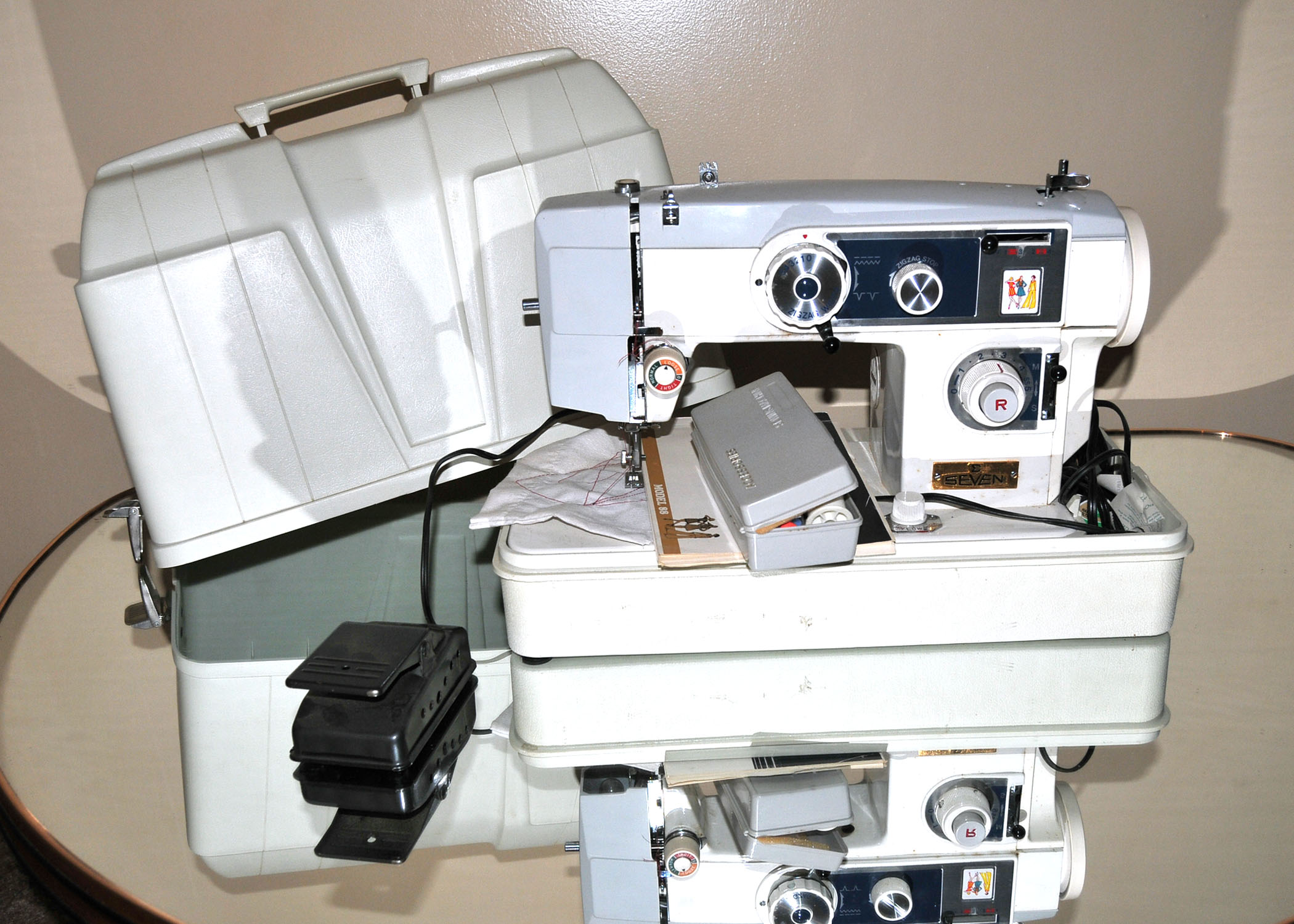 Vintage Seven Super Zigzag Sewing Machine