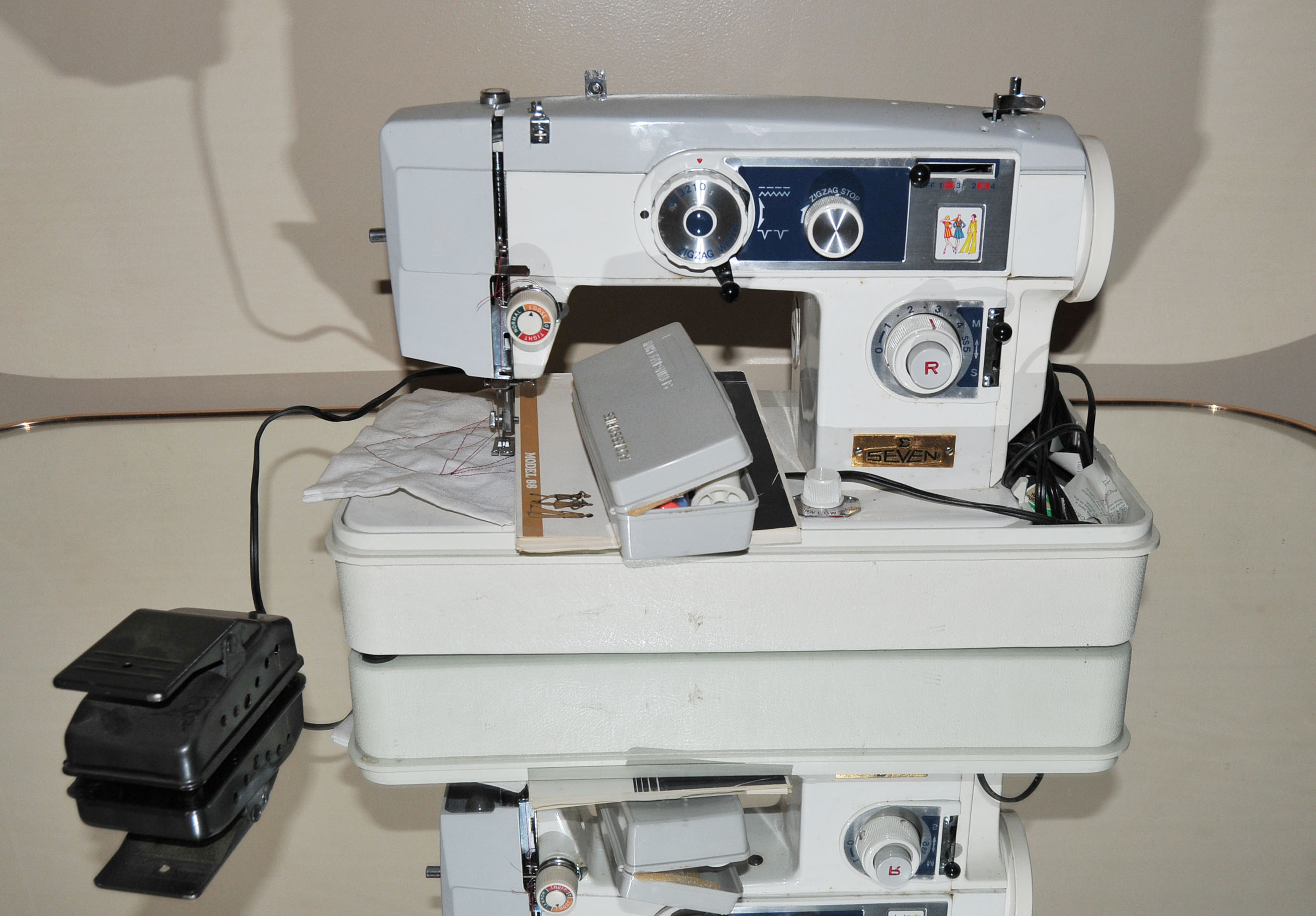 Vintage Seven Super Zigzag Sewing Machine