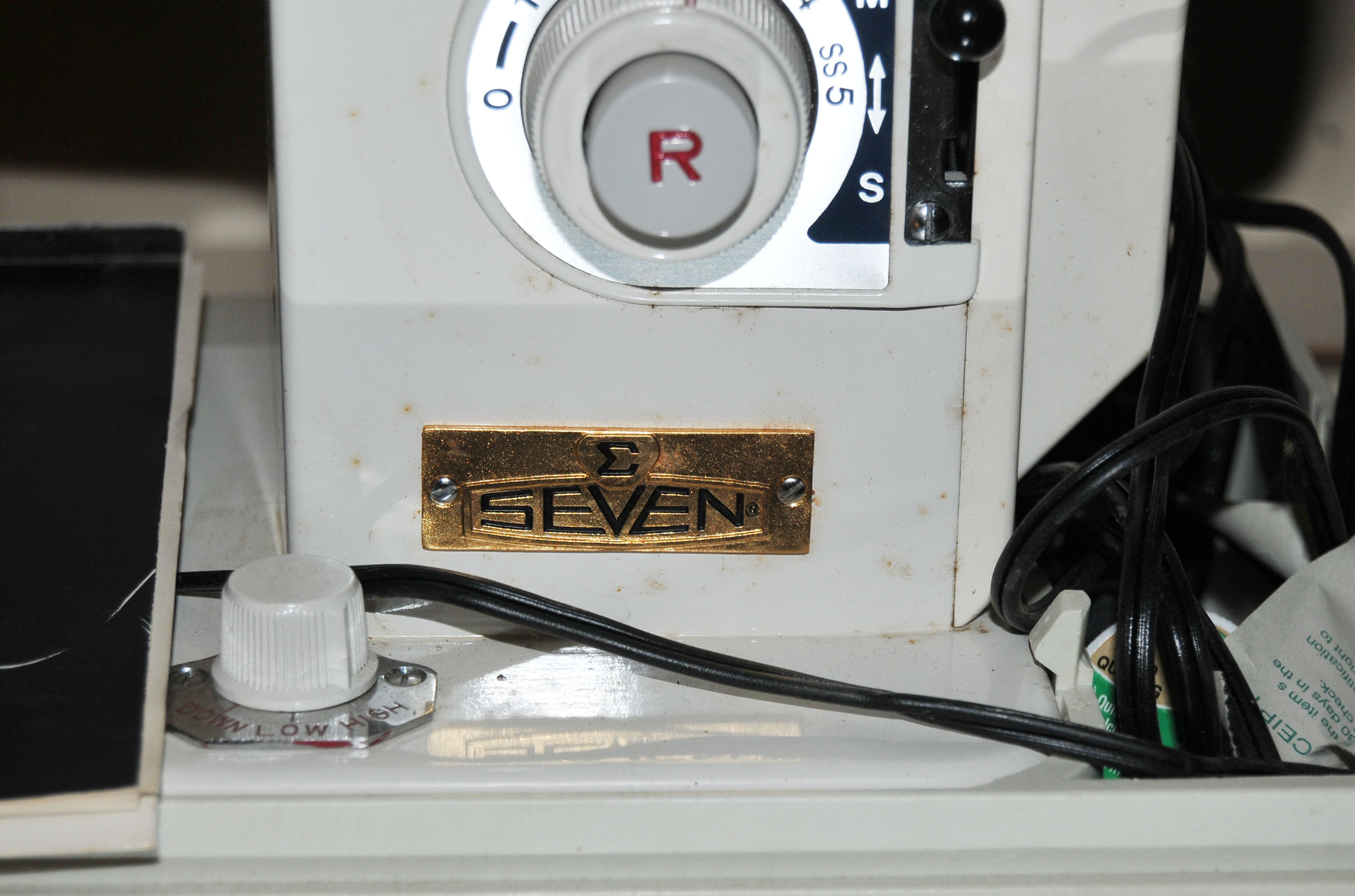 Vintage Seven Super Zigzag Sewing Machine