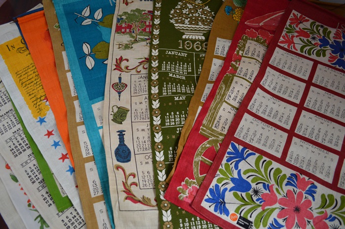 20 Vintage Linen Calendars 