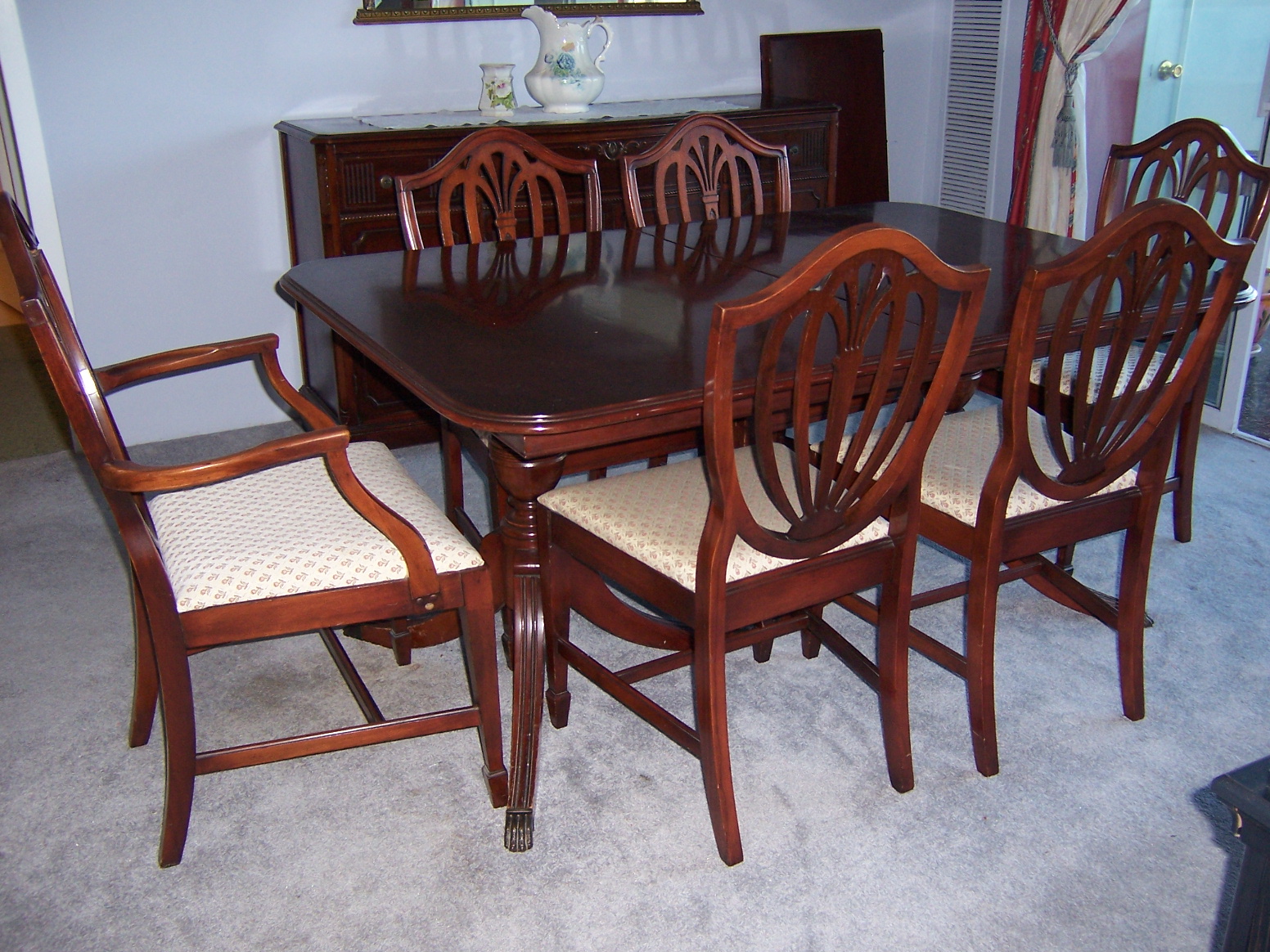 Vintage Duncan Phyfe Style Dining Table and Chairs