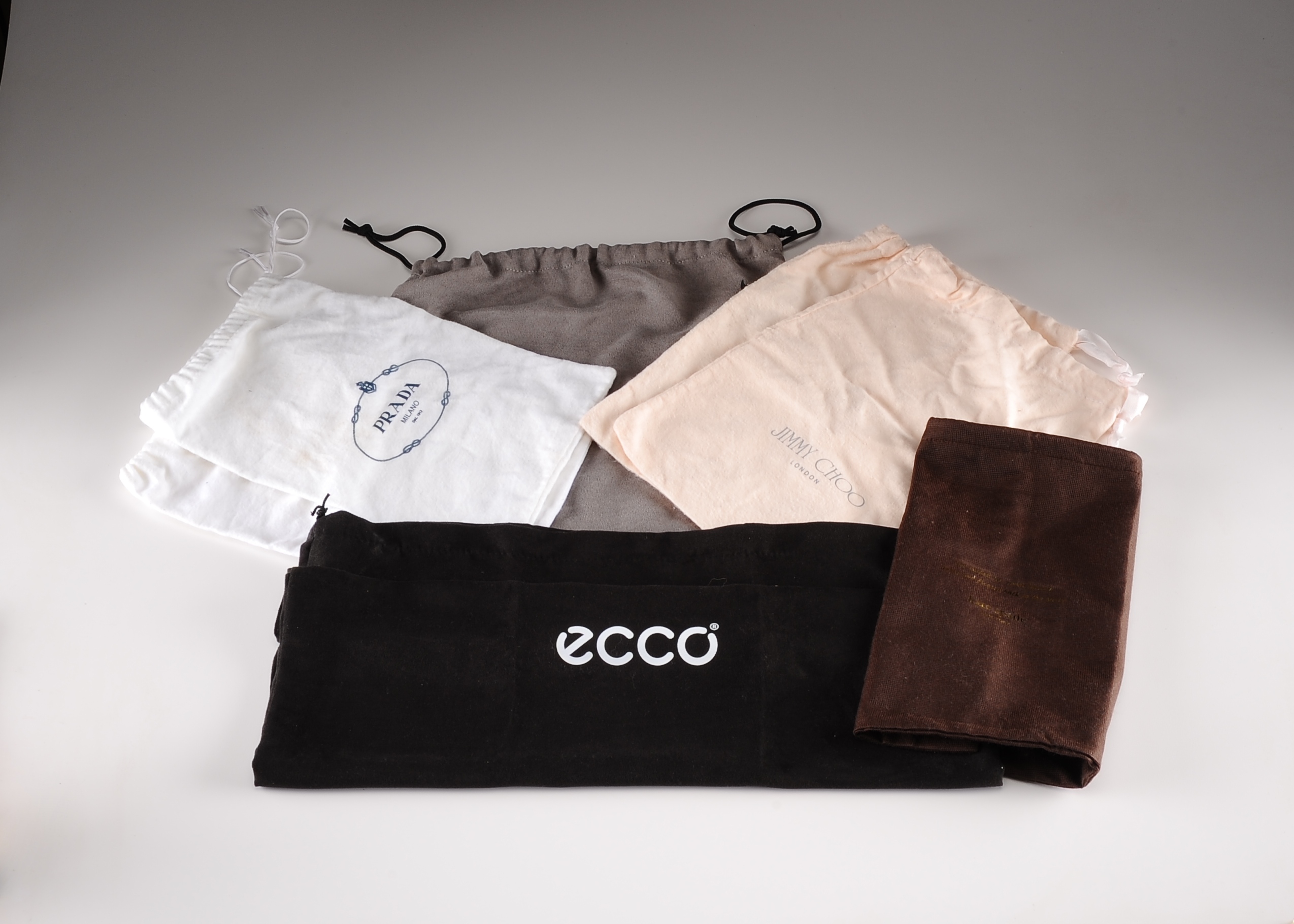 Assortment of Cloth Shoe/Garment Bags