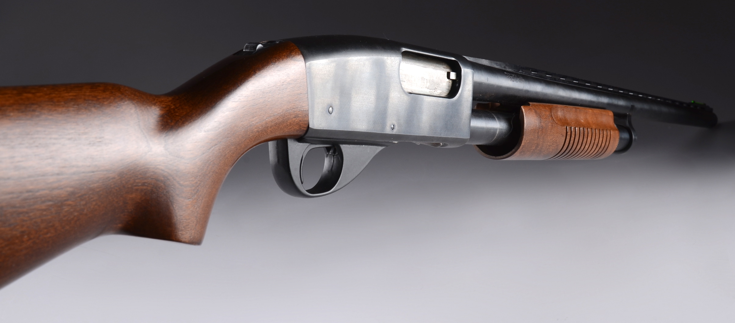 Smith and Wesson Model 916 A 12 gauge pump shotgun