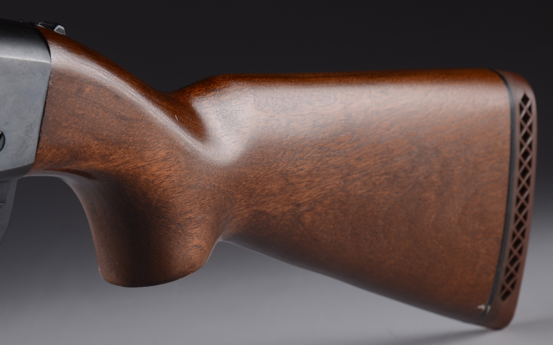 Smith and Wesson Model 916 A 12 gauge pump shotgun