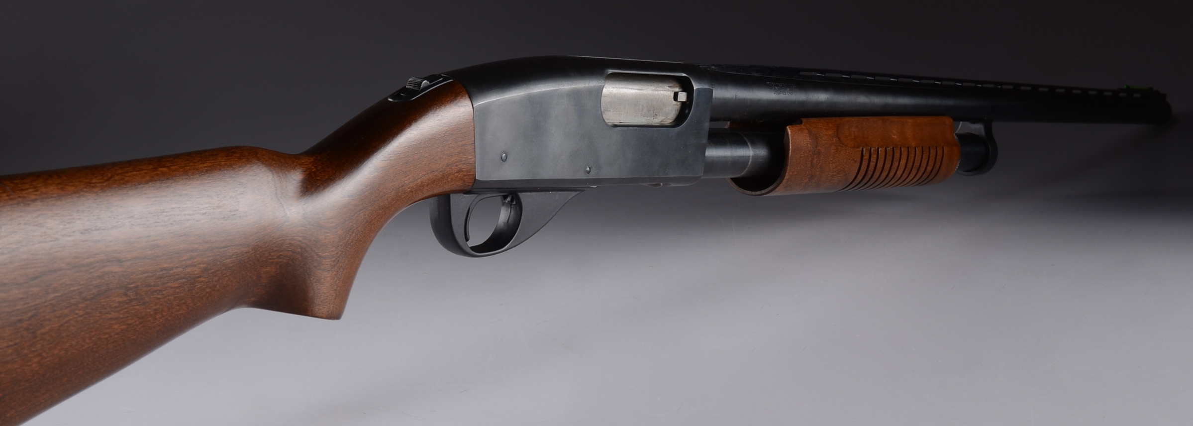 Smith and Wesson Model 916 A 12 gauge pump shotgun
