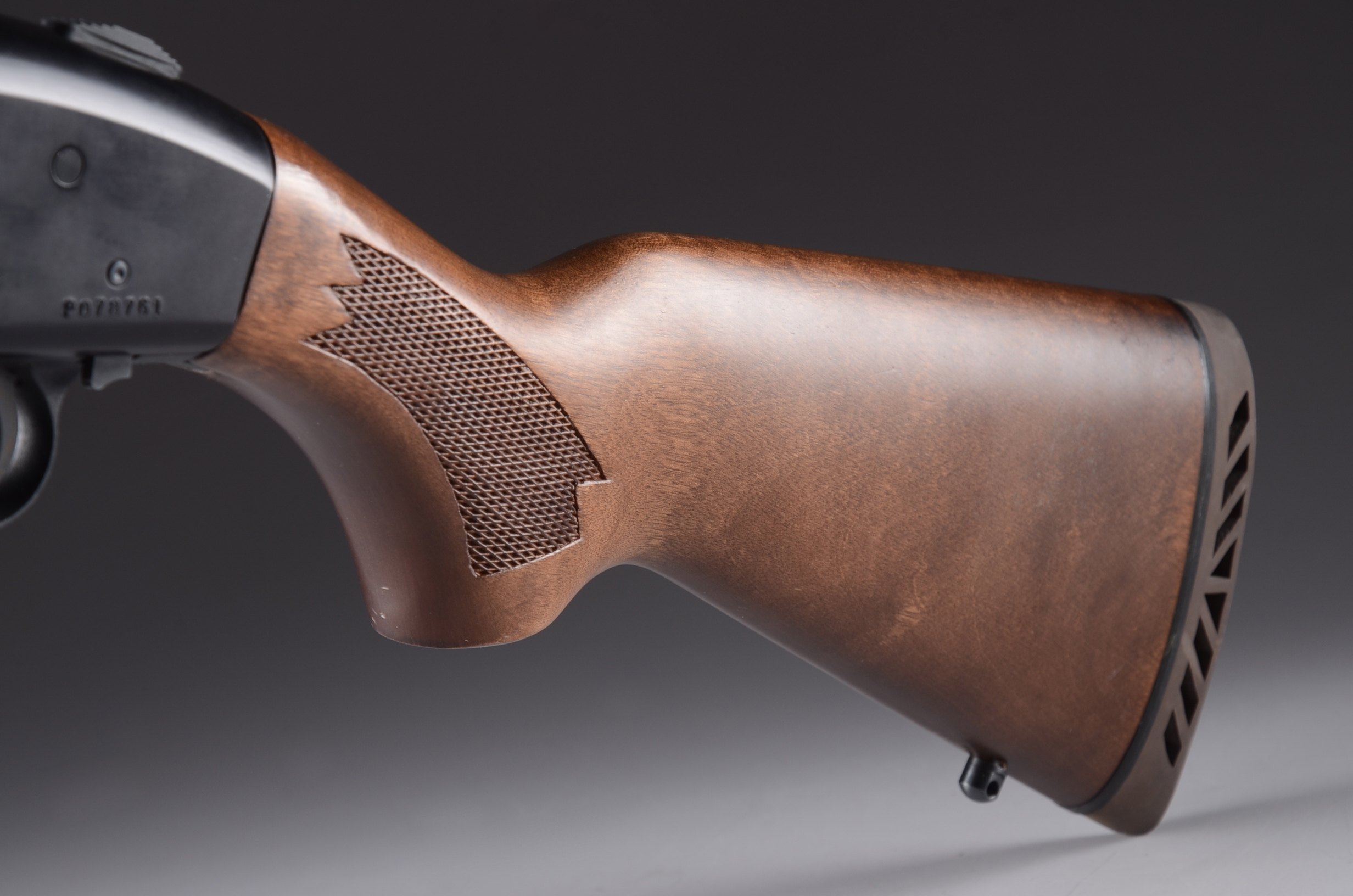 Mossberg Model 500A 12 gauge vent rib pump shotgun