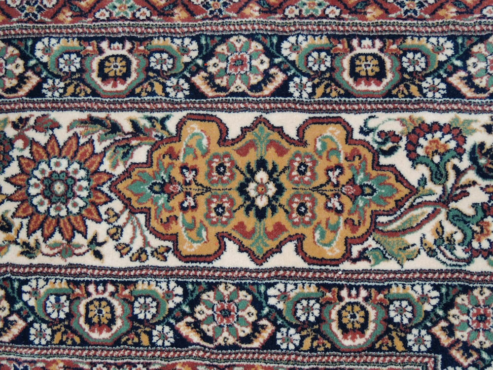 Couristan Wool Area Rug 10' by 8'