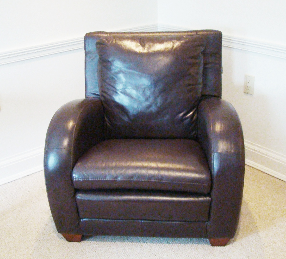 Interline Italia Leather Club Chair