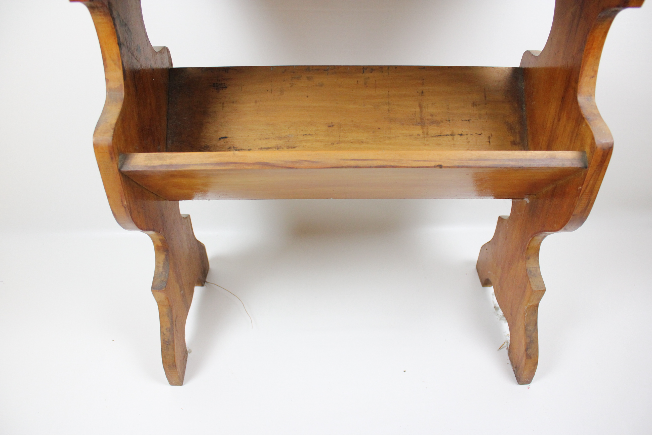 Oak Finished Wooden Side Table with Magazine Rack