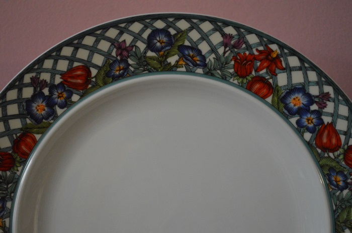 Service for Eight Dansk Nordic Garden Porcelain