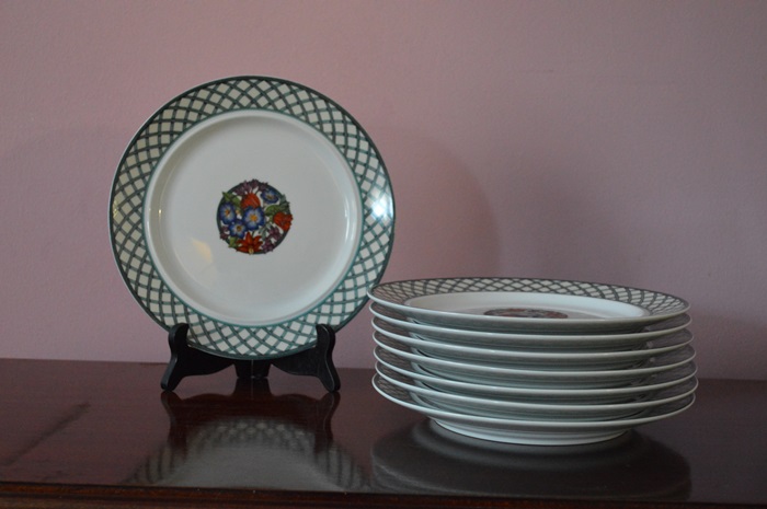Service for Eight Dansk Nordic Garden Porcelain