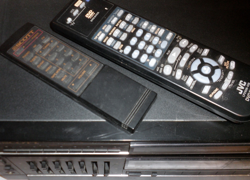 Scott Digital Synthesizer/Tuner & Equalizer