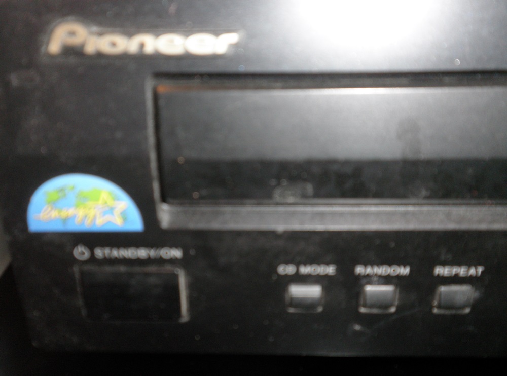  Pioneer DVD Player, Sony VCR Player, Magnavox VCR Recorder