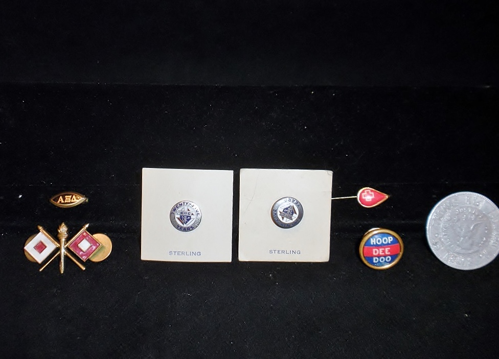 Men's Vintage Collectible Jewelry