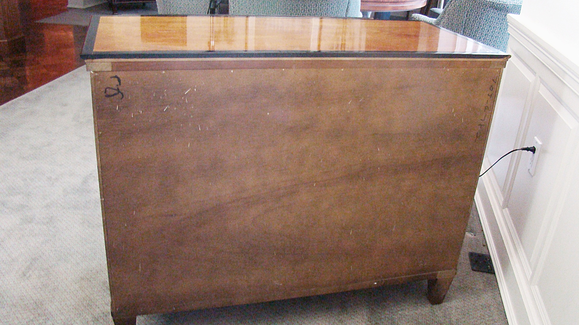 Century Bachelor's Chest