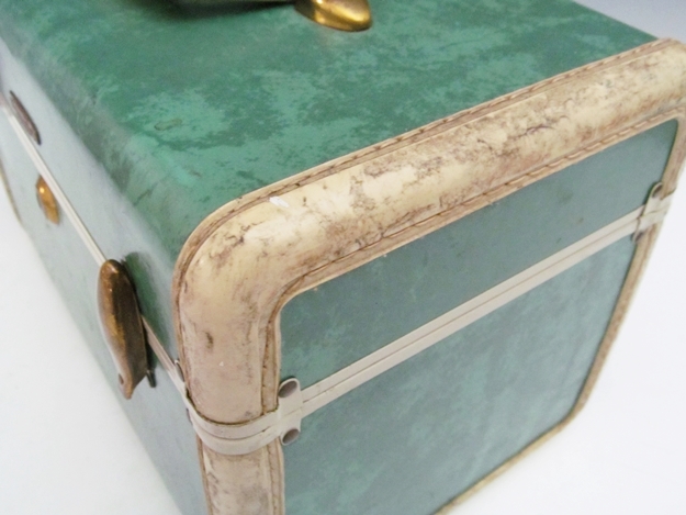 Vintage Three-Piece Samsonite Luggage Set